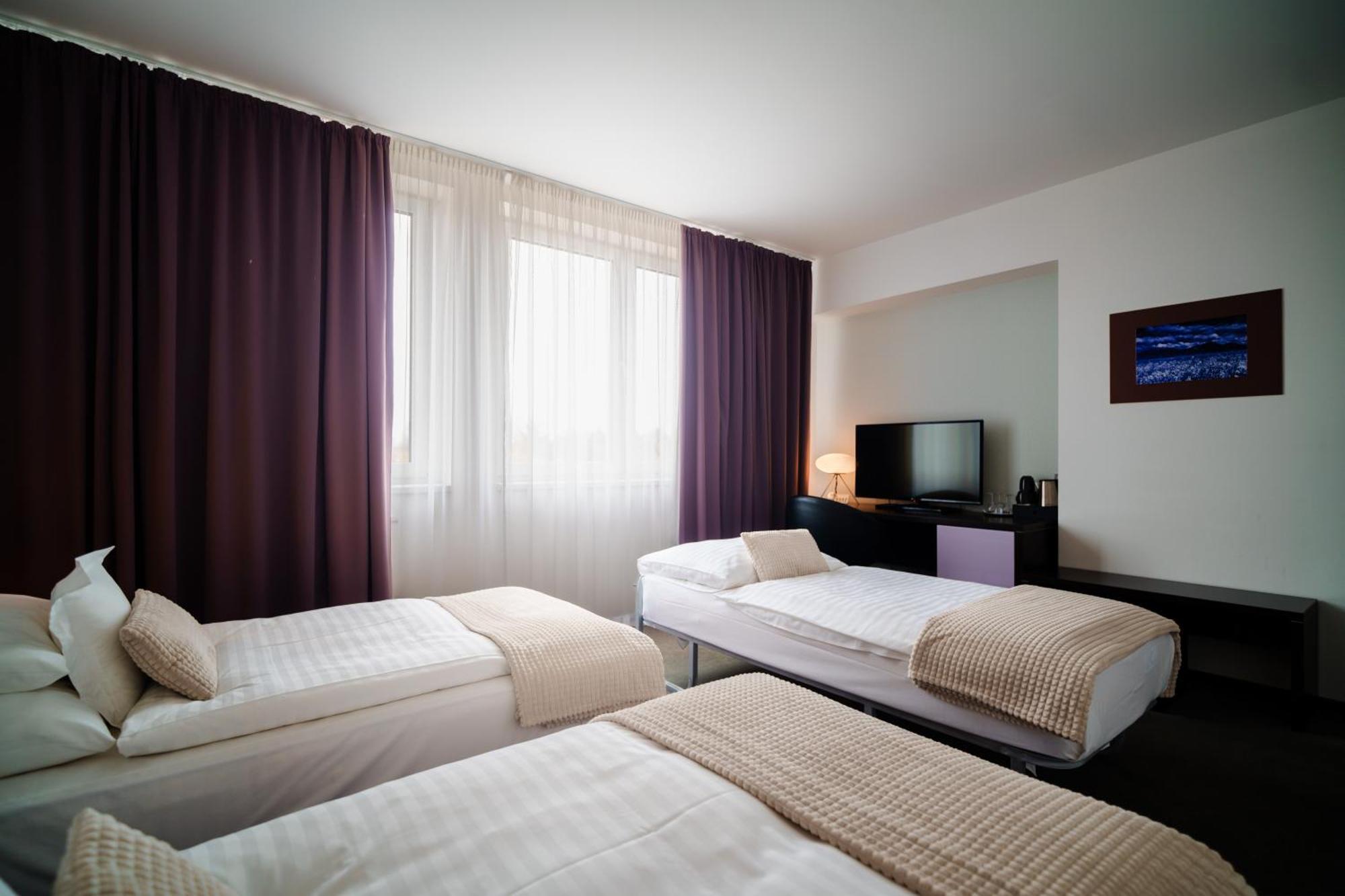 Hotel Turiec مارتون المظهر الخارجي الصورة